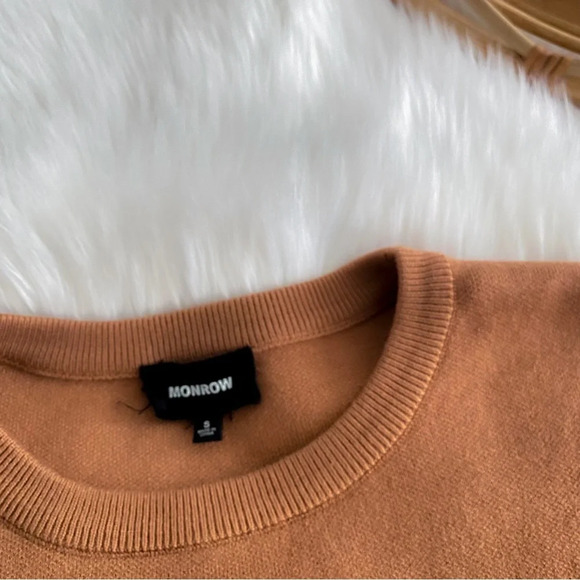 Monrow Supersoft Sweater Knit Cut Out Sweatshirt Open Shoulder Doe Camel Tan S - Picture 6 of 12